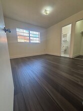 5733 W 26th Ave in Hialeah, FL - Building Photo - Building Photo