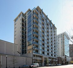 1819 S Michigan Ave in Chicago, IL - Foto de edificio - Building Photo