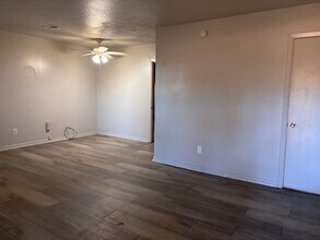 1979 Longwood Dr in Jackson, MS - Building Photo - Building Photo