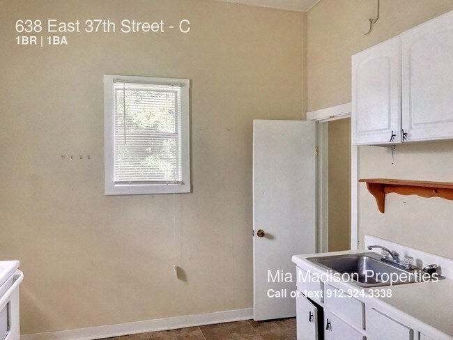 638 E 37th St-Unit -C in Savannah, GA - Foto de edificio - Building Photo