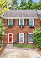 146 Sugar Dr in Pelham, AL - Building Photo