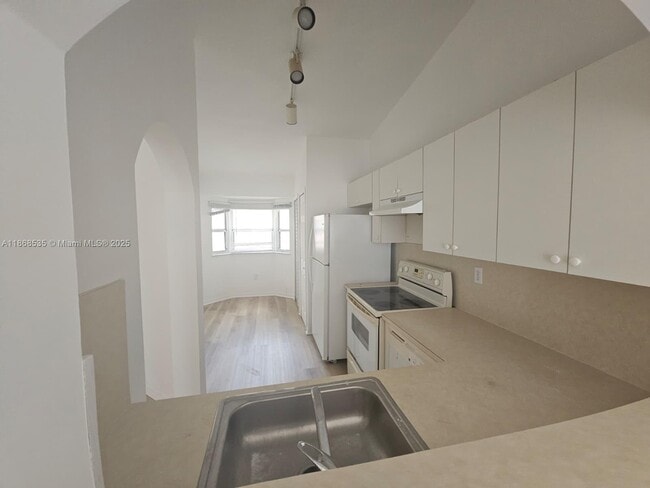 property at 1241 SE 29th St