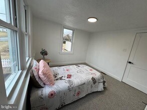 5444 Vera Cruz Rd in Emmaus, PA - Building Photo - Building Photo