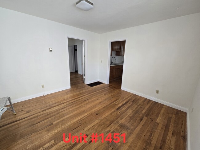 1449 Martin Luther King Jr Way, Unit 1449 in Berkeley, CA - Foto de edificio - Building Photo