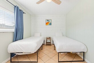 306 Barracuda Ave, Unit SI ID1502066P in Fort Walton Beach, FL - Building Photo - Building Photo