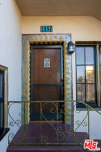 1557 S Genesee Ave in Los Angeles, CA - Building Photo - Building Photo