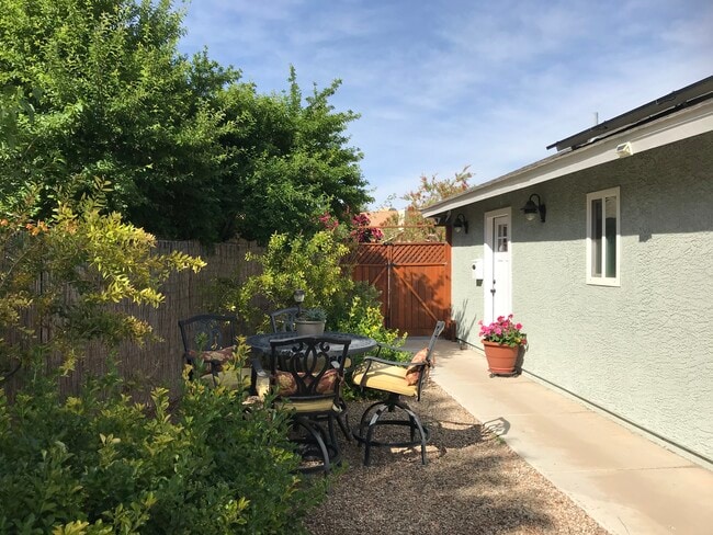 4441 Narit Dr, Unit 1