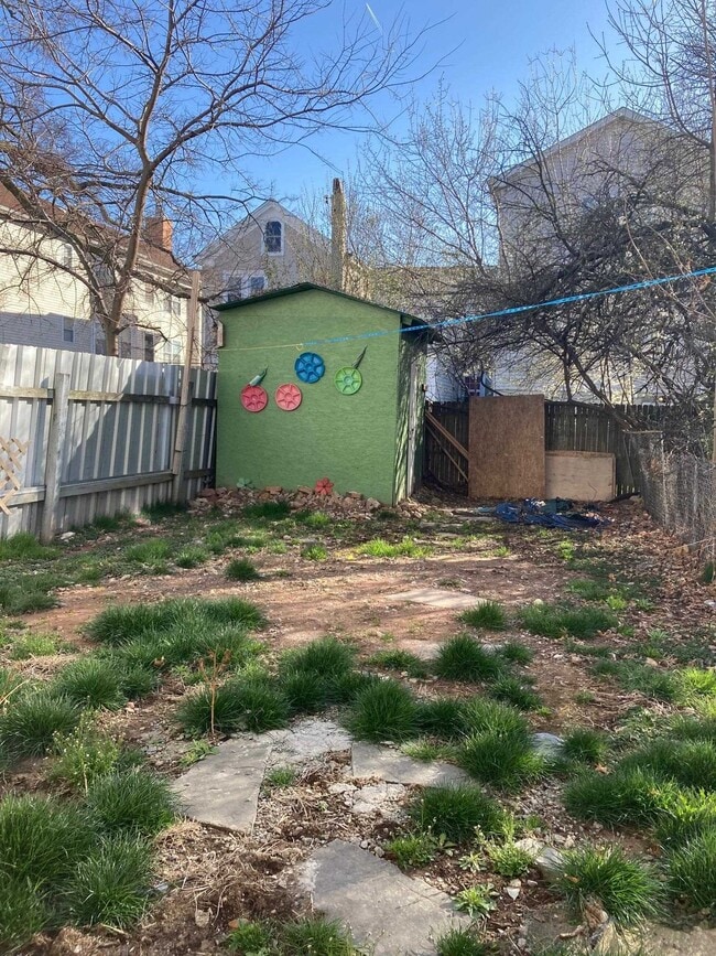 63 Belmont Ave in Jersey City, NJ - Building Photo - Building Photo