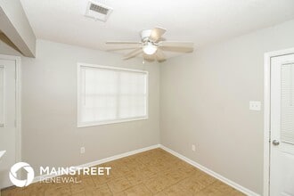 3858 Cherry Hill Ln in Bartlett, TN - Foto de edificio - Building Photo