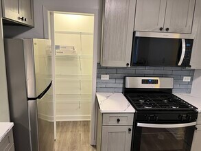 1032 Auburn Ln, Unit 1032 Auburn Lane in Buffalo Grove, IL - Foto de edificio - Building Photo