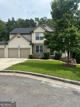 711 Pine Grove Cir in Peachtree City, GA - Building Photo - Building Photo