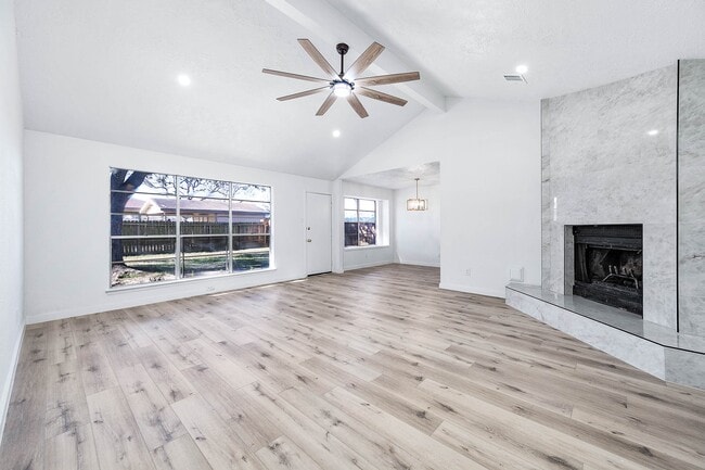 property at 2118 Pepperglen Ct