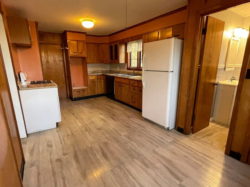 205 S 8th St in Olean, NY - Building Photo