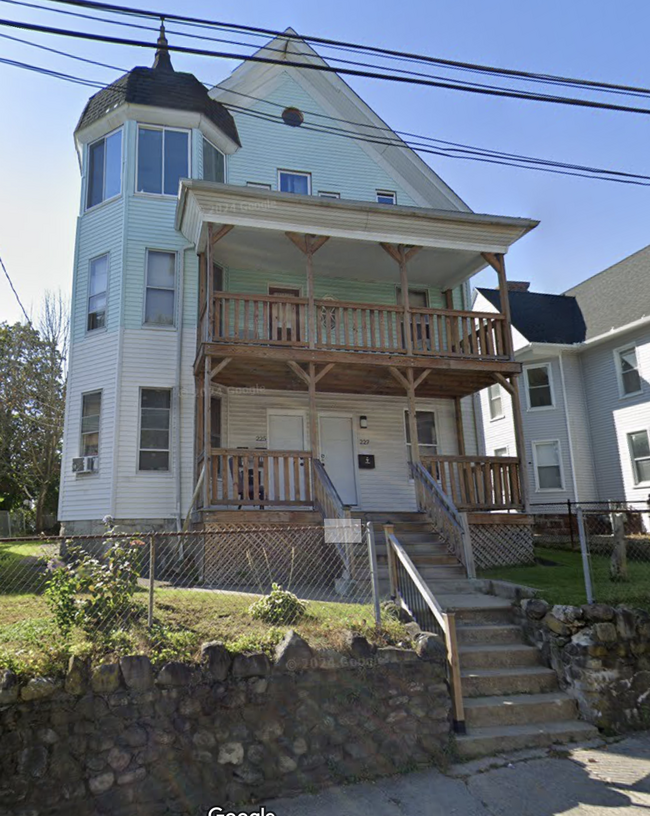property at 225 Willow St