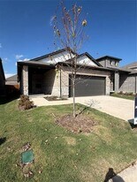 506 Blanton St in McKinney, TX - Building Photo