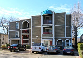 The Oaks in Walnut Creek, CA - Foto de edificio - Building Photo