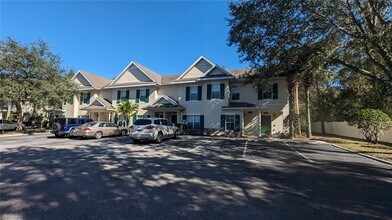 10166 Regent Park Dr in Orlando, FL - Building Photo - Building Photo