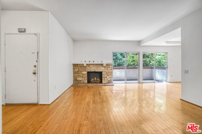 property at 5534 Sylmar Ave