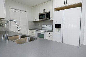 4952 Flat Rock Cir in San Jose, CA - Foto de edificio - Building Photo