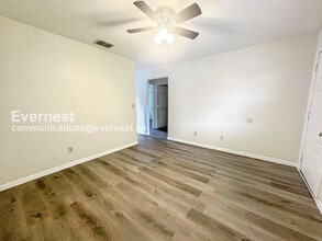 2901 Bay View Dr in Safety Harbor, FL - Building Photo - Building Photo