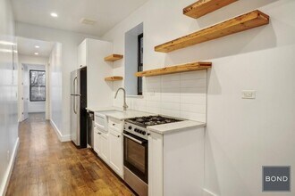 185 Jefferson St in Brooklyn, NY - Building Photo - Building Photo