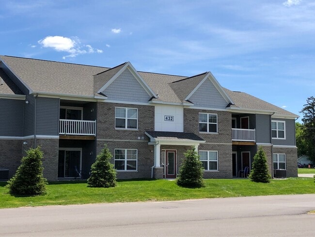Bayberry Pointe Apartments in Grand Rapids, MI - Foto de edificio - Building Photo