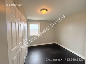 700 Large Ave in Clairton, PA - Building Photo - Building Photo