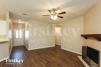 805 Shadybrook Ln in Seagoville, TX - Building Photo - Building Photo