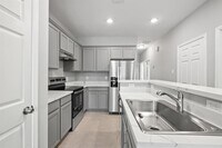 3915 Brookmeade Dr photo'