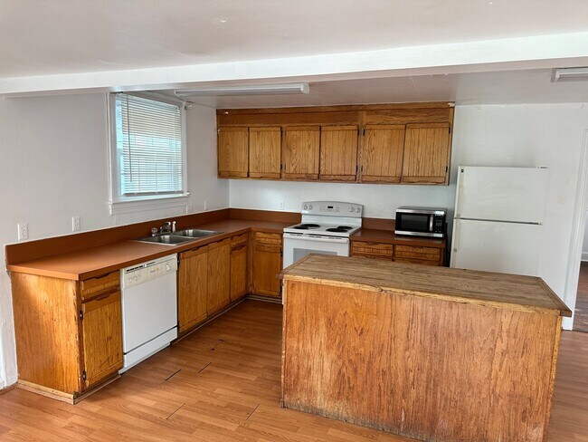 101 Griffin Ave in Williamsburg, VA - Building Photo - Building Photo