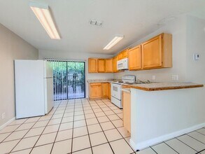 2028 Major Dr in West Palm Beach, FL - Building Photo - Building Photo