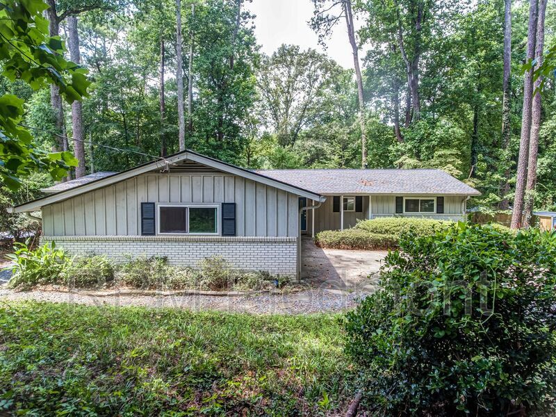 2961 Shillingford Ct SE in Marietta, GA - Building Photo