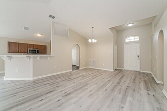 433 Hammerstone Ave in Haines City, FL - Foto de edificio - Building Photo