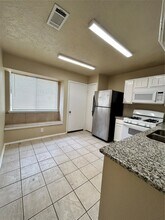 2443 Autumn Springs Ln in Spring, TX - Building Photo - Building Photo