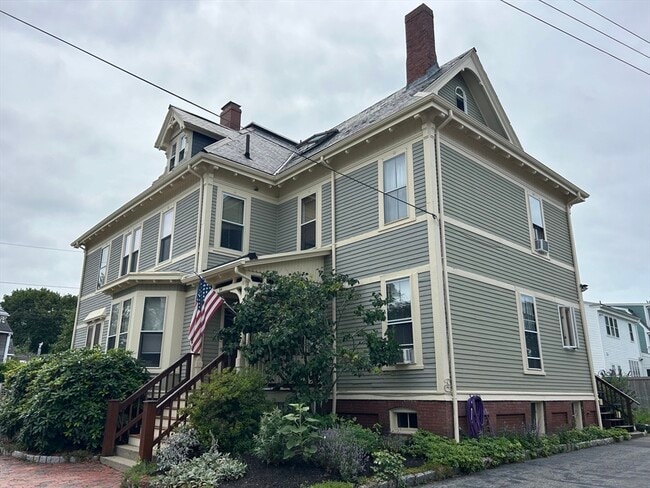 property at 54 Bromfield St
