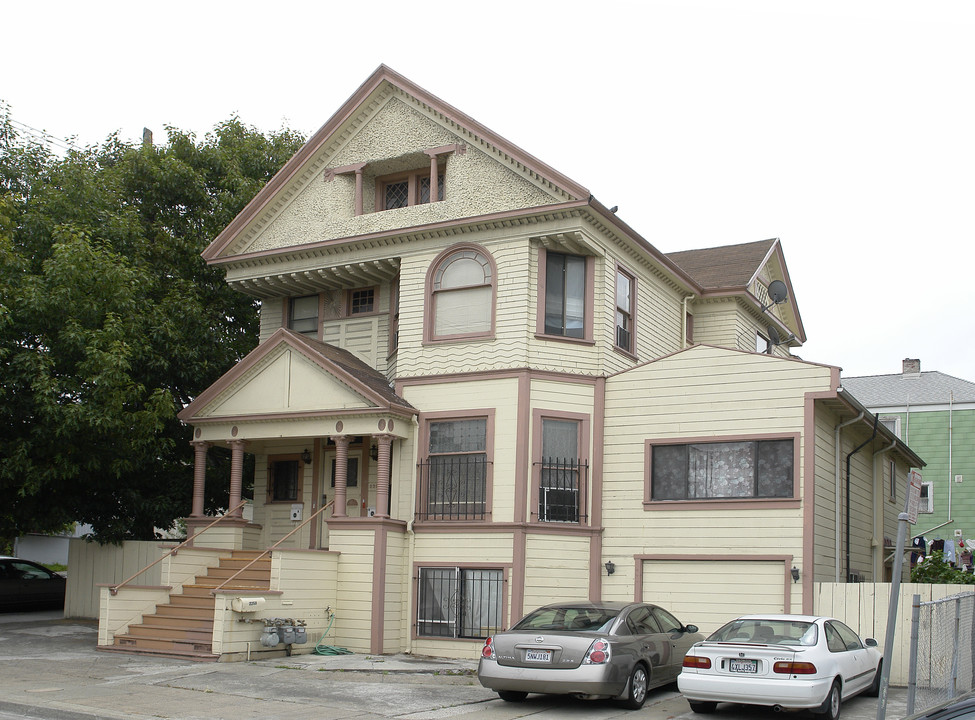 2250 8th Ave in Oakland, CA - Foto de edificio
