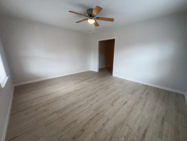 property at 1006 Studewood St