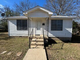 307 S Fairway Ave in Sherwood, AR - Building Photo