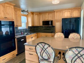 629 Berwick Ct in Pittsburgh, PA - Building Photo - Building Photo