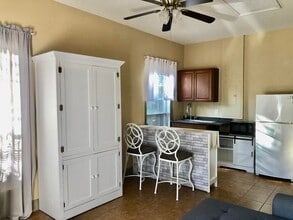 5130 Parkway Blvd, Unit Studio Apt. in Land O Lakes, FL - Building Photo - Building Photo
