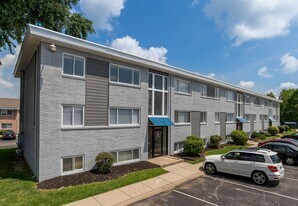 West Lafayette Apartments in West Lafayette, IN - Building Photo