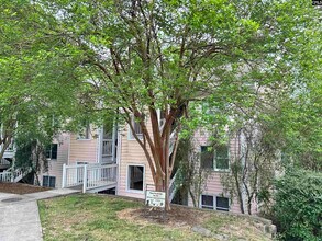 1850 Atlantic Dr in Columbia, SC - Building Photo - Building Photo