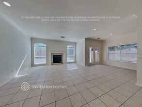 15231 Henderson Point Dr in Cypress, TX - Foto de edificio - Building Photo