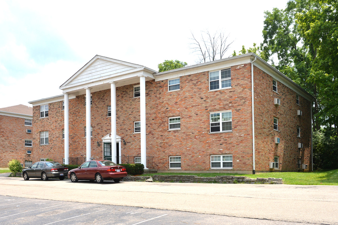 Highview Apartments in Milford, OH - Building Photo