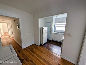 2136 College St-Unit -2 in Jacksonville, FL - Building Photo - Building Photo