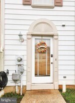 557 Cascade Way in Frederick, MD - Building Photo