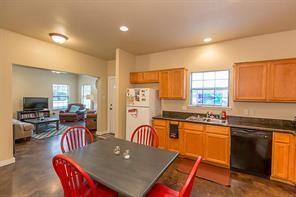 3118 Molly Dr in Huntsville, TX - Building Photo - Building Photo