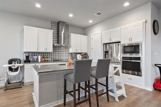 1612 Indian Apple Wy in Leander, TX - Building Photo - Building Photo