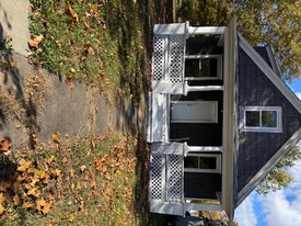 1935 SW Lincoln St in Topeka, KS - Building Photo