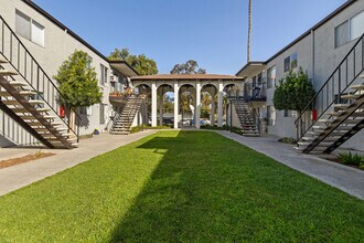 Valle at 9121 Kenwood in Spring Valley, CA - Building Photo - Building Photo